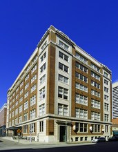 Van Vleet Flats in Memphis, TN - Foto de edificio - Primary Photo