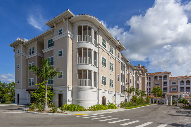 Diamond Oaks Village in Bonita Springs, FL - Foto de edificio - Building Photo