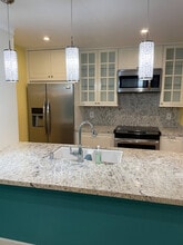 4900 Overland Ave, Unit 120 in Culver City, CA - Building Photo - Building Photo