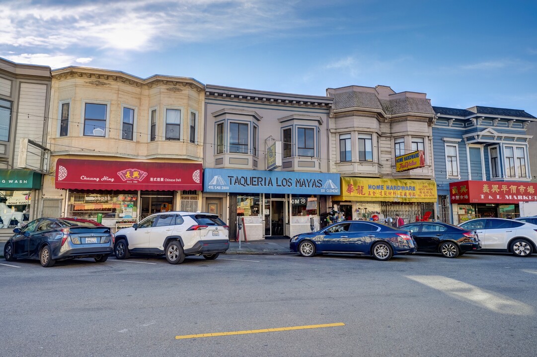 327 Clement St in San Francisco, CA - Building Photo