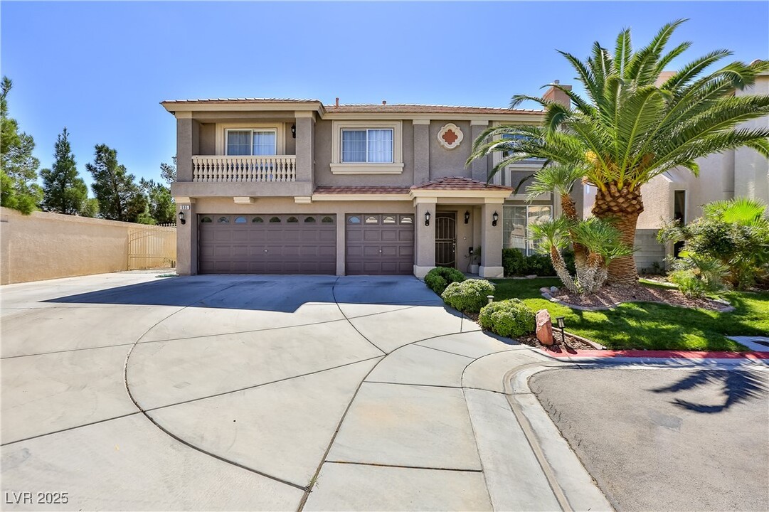 595 Campus Oaks Ct in Las Vegas, NV - Foto de edificio