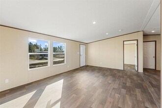 5055 Rd 3540 in Cleveland, TX - Building Photo - Building Photo