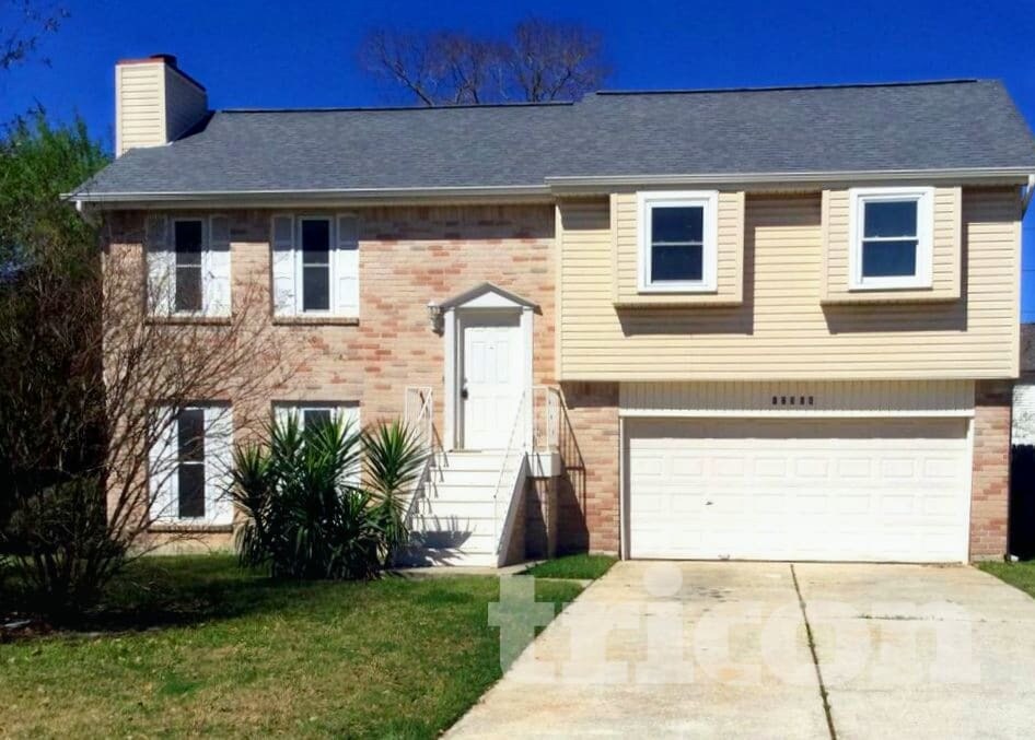 12306 Taylors Crossing Dr in Tomball, TX - Building Photo