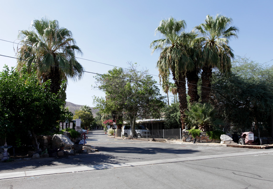 Sky Ridge Park in Cathedral City, CA - Foto de edificio