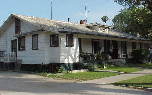 5-unit Riverside close to UCR in Riverside, CA - Building Photo - Building Photo