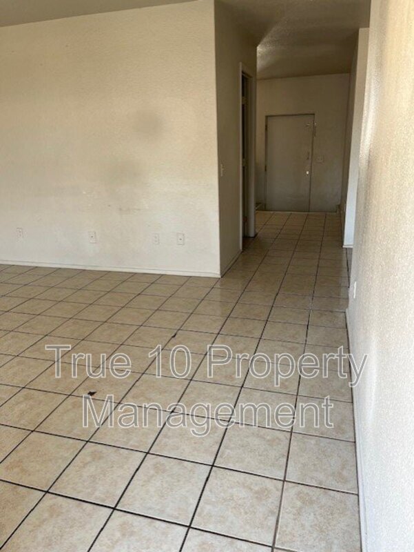 523 W 12th St in Casa Grande, AZ - Building Photo - Building Photo