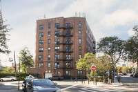 83-09 122nd St in Kew Gardens, NY - Foto de edificio - Building Photo