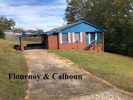 2119 Venezia Dr in Columbus, GA - Building Photo