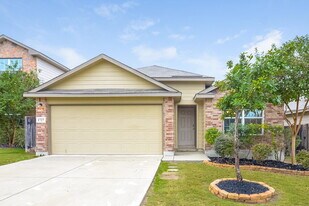 1727 Aspen Silver in San Antonio, TX - Building Photo