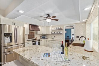 2118 E Pebble Beach Dr in Tempe, AZ - Building Photo - Building Photo