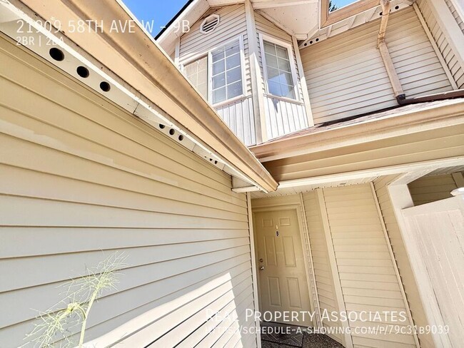 21909 58th Ave W in Mountlake Terrace, WA - Building Photo - Building Photo