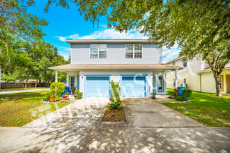 Pine Landing Villas LP in Seffner, FL - Foto de edificio - Building Photo