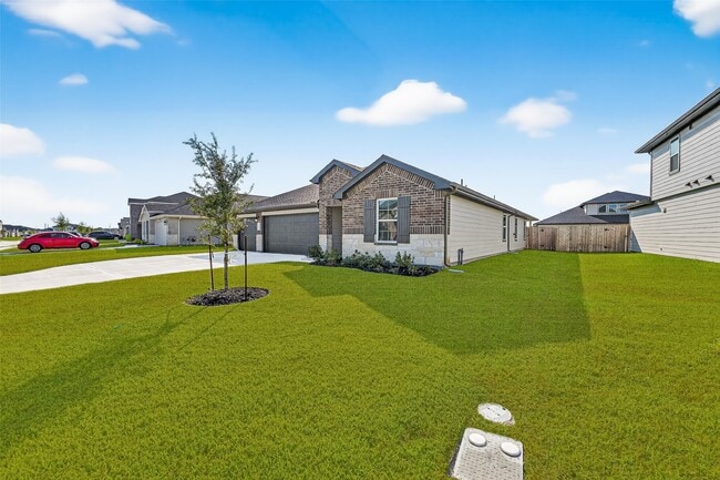 property at 4215 Russet Elm Ln