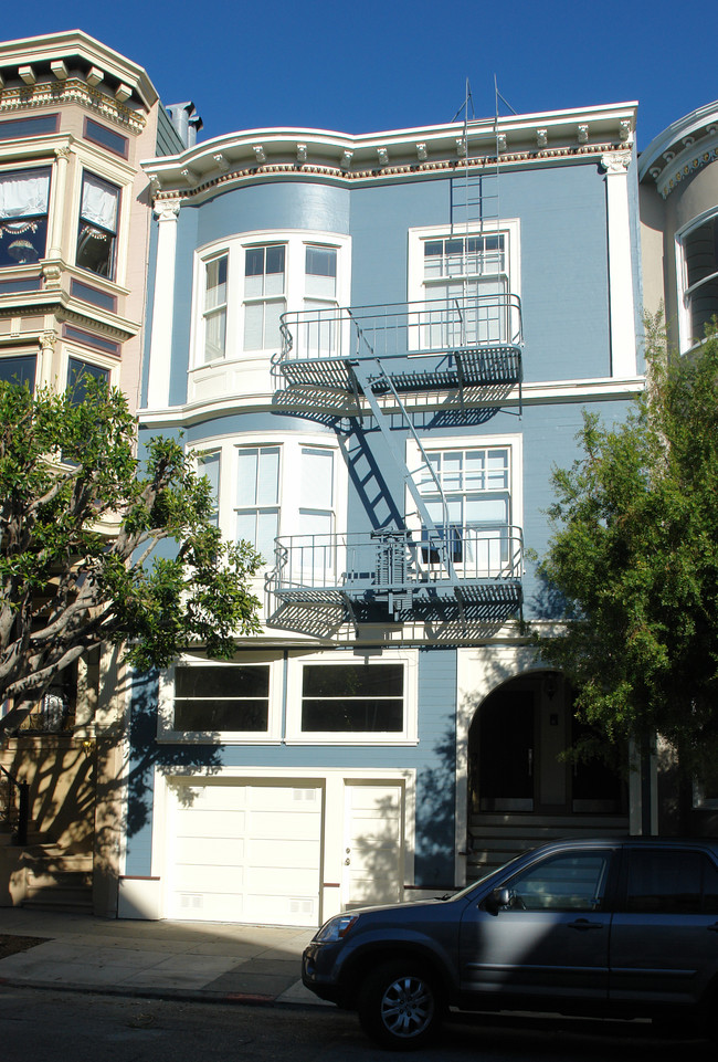 568 Waller St in San Francisco, CA - Foto de edificio - Building Photo