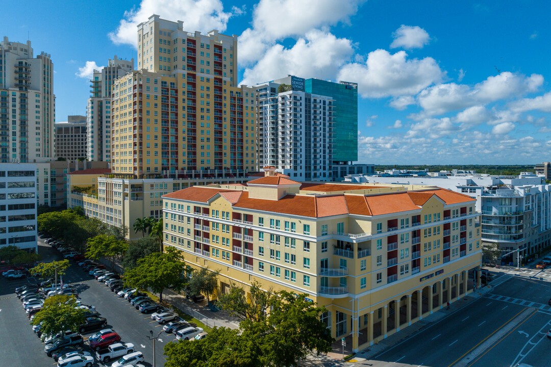 Toscano Condo in Miami, FL - Building Photo