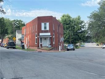 Coffee House Properties, LLC in St. Joseph, MO - Building Photo