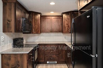 2085 Brittany Ln in Boise, ID - Foto de edificio - Building Photo