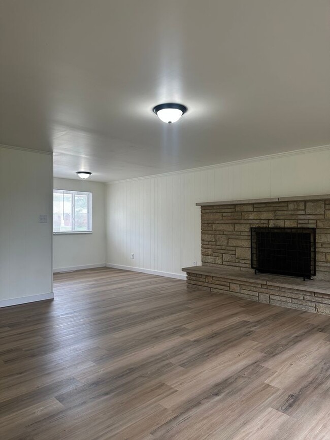 6311 Brauning Dr in Reynoldsburg, OH - Building Photo - Building Photo