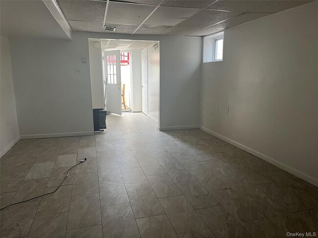 301 William Floyd Pkwy in Shirley, NY - Building Photo - Building Photo