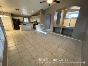 19506 N 66th Ln in Glendale, AZ - Building Photo - Building Photo