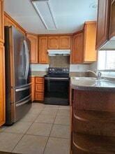 317 N Nicholson Ave, Unit H in Monterey Park, CA - Foto de edificio - Building Photo