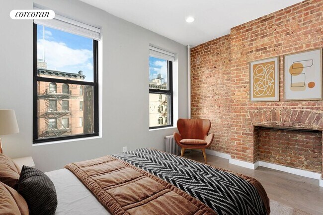 450 Amsterdam Ave in New York, NY - Building Photo - Building Photo