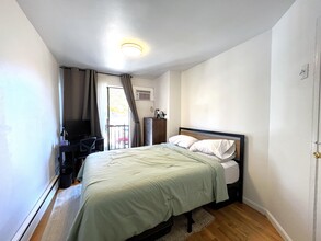 52-16 94th St-Unit -APT 2F in Queens, NY - Foto de edificio - Building Photo