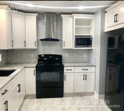 1531 Longleaf Dr in Charlotte, NC - Building Photo - Building Photo