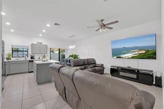 730 SW 12th St in Florida City, FL - Building Photo - Building Photo