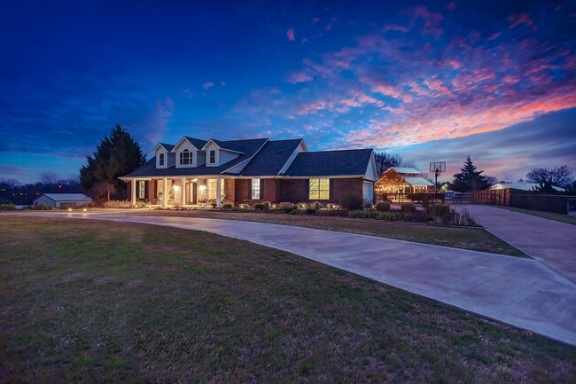 105 Golden Rd in Sherman, TX - Building Photo - Building Photo