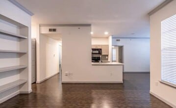 7009 Almeda Rd in Houston, TX - Building Photo - Building Photo