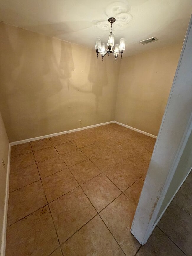 5120 Forsythe St in Beaumont, TX - Building Photo - Building Photo