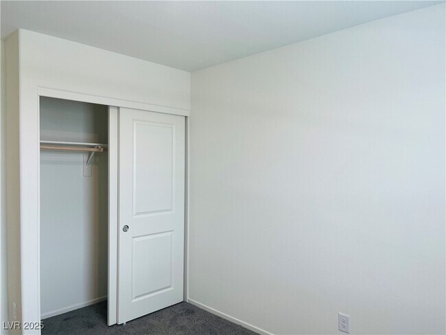 property at 10160 Mulberry Rdg St
