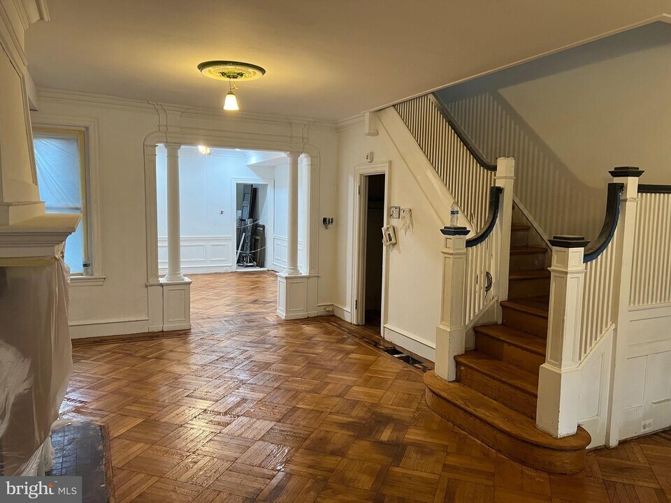 5942 Cobbs Creek Pkwy Photo