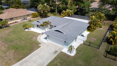 153 Hourglass Dr in Venice, FL - Building Photo - Building Photo