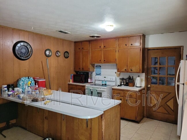 7473 Greenway Dr in Jacksonville, FL - Building Photo - Building Photo