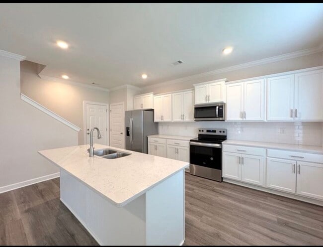 1728 Windsor Hill Blvd in Montgomery, AL - Building Photo - Building Photo