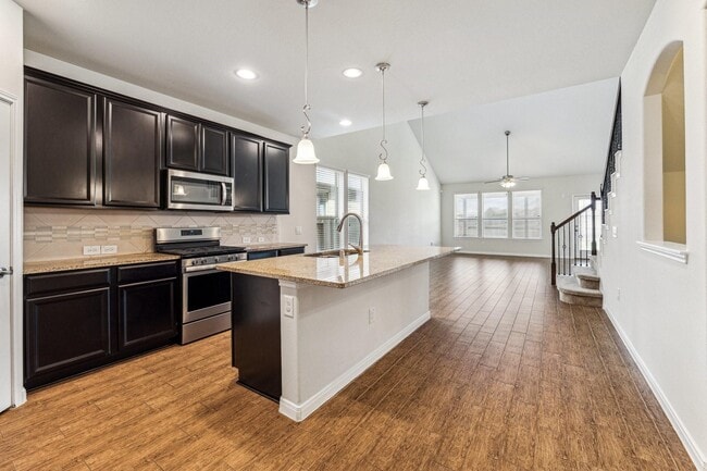 5014 Rue Dela Croix Dr