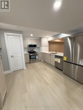 3339 Findlay Creek Dr in Ottawa, ON - Building Photo - Building Photo