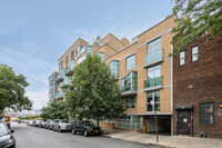 111 Kent in Brooklyn, NY - Building Photo - Building Photo