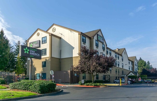 Furnished Studio-Seattle - Everett - North