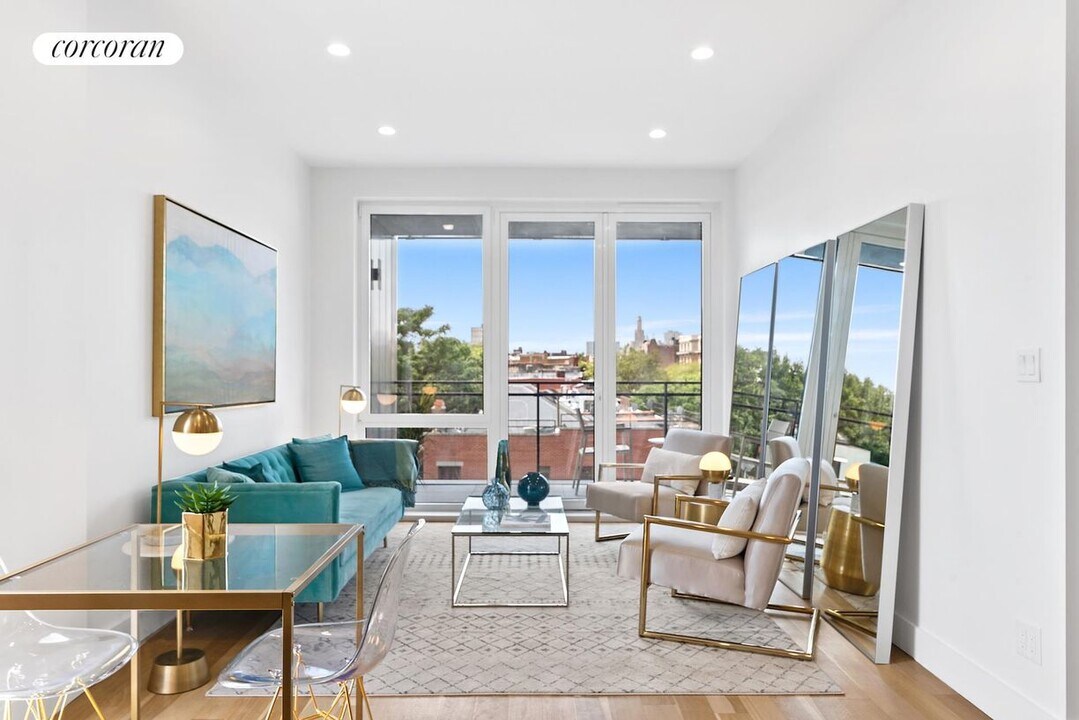 322 Gates Ave in Brooklyn, NY - Building Photo