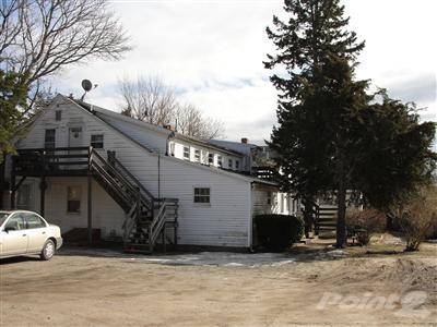 576 Main St in Dennisport, MA - Foto de edificio - Building Photo