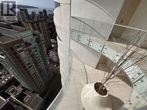 1033 Nelson St. in Vancouver, BC - Building Photo - Building Photo