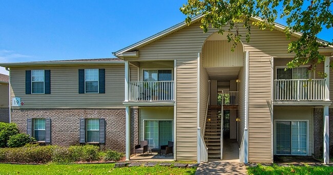 Marcus Pointe Grande Apartment Homes