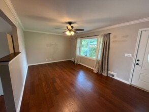 2614 Woodsdale Ave in Louisville, KY - Foto de edificio - Building Photo
