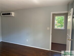 1215 Connecticut Ave in Savannah, GA - Building Photo - Building Photo
