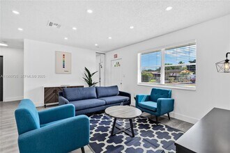 7471 Hope St in Hollywood, FL - Building Photo - Building Photo