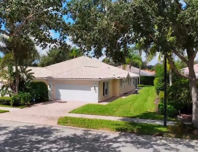 property at 4949 Kingston Way