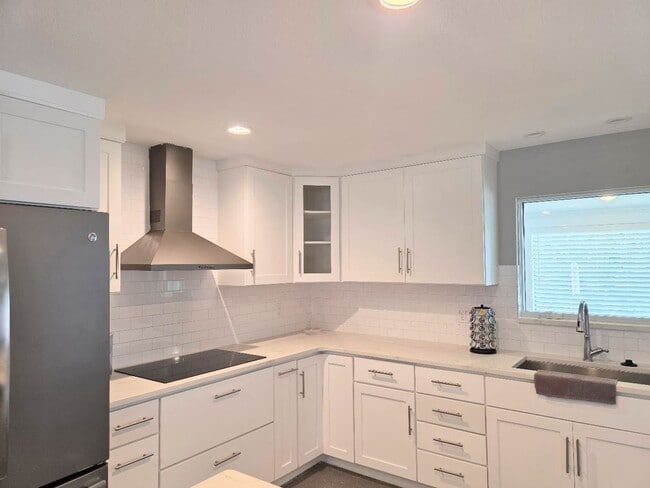 1331 NW 20th Ave in Crystal River, FL - Building Photo - Building Photo